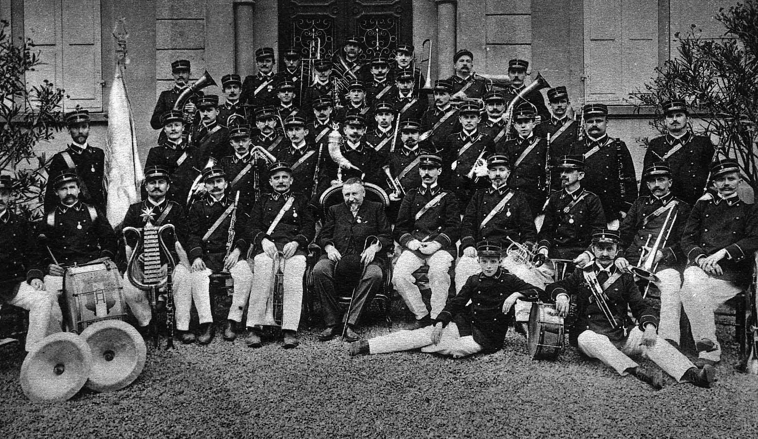 L'orchestre et son fondateur Antoine Schoff